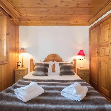 1850 - Skis Aux Pieds Avec Spa, 3 Pour 6 Personnes - Fr-1-564-115 * Courchevel